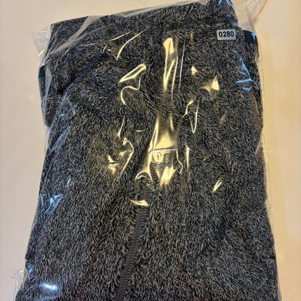 Tommy Bahama gray heathered fleece vest size XXL - Picture 7 of 8